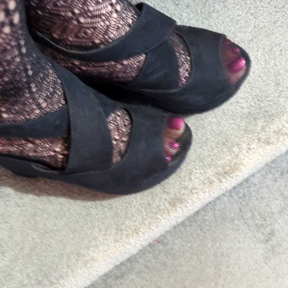 Women's Black Faux-Suede Candie's Shoes, Size 10